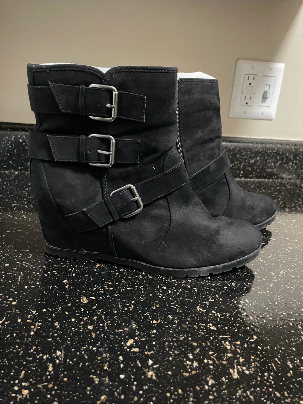 UNISA Women's SUEDE ANKLE BOOTS Black 4" WEDGE HEEL Size size 11
